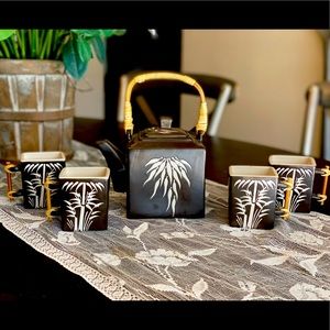 Bamboo tea set set a 4 cups and tea kettle